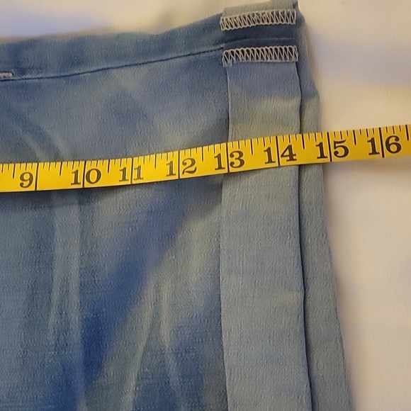 Tommy Hilfiger Women's Blue Denim Shorts, Size: 8 - Picture 9 of 11